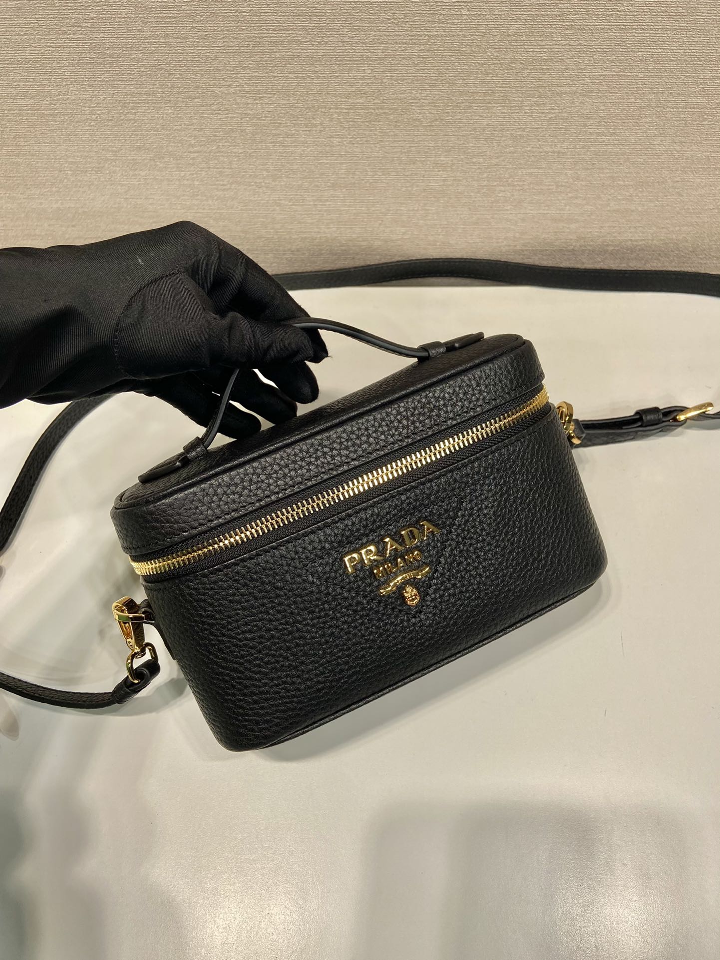 Prada 1BH202 Cosmetic Bag-18*11.5*7.5CM
