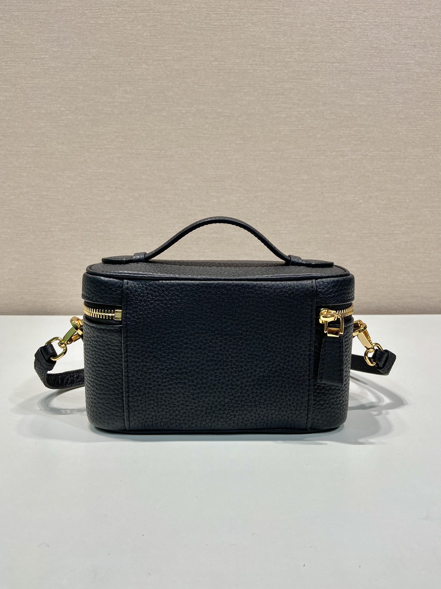 Prada 1BH202 Cosmetic Bag-18*11.5*7.5CM