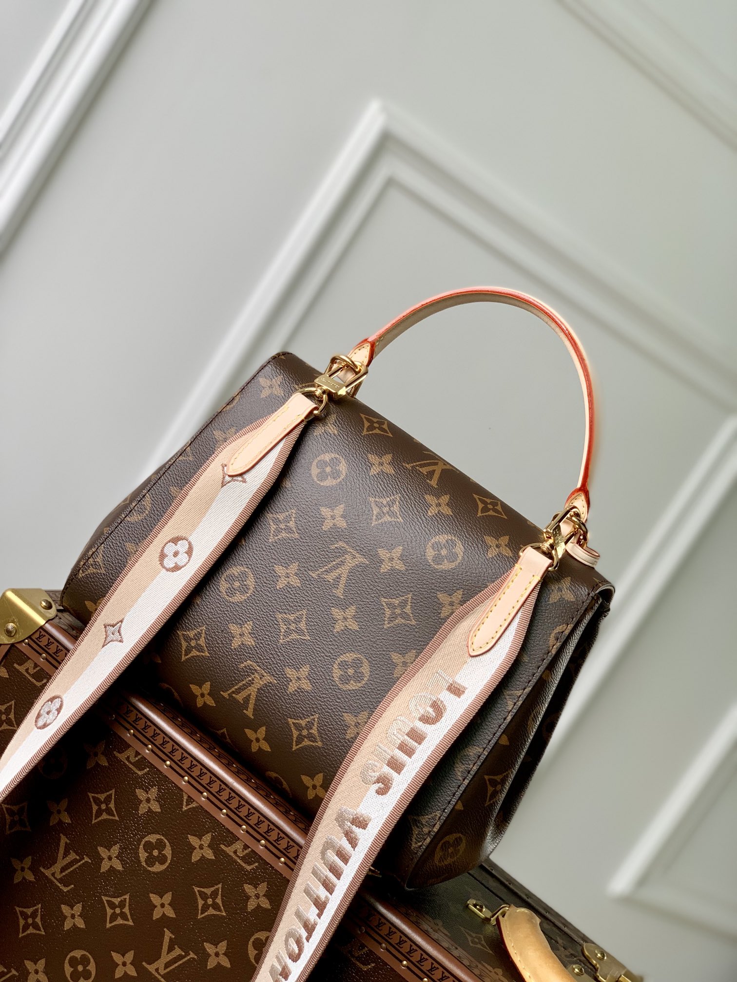 Louis Vuitton Cluny BB Handbags-M41305-28*19*11CM Louis Vuitton Cluny BB Handbags-M41305-28*19*11CM