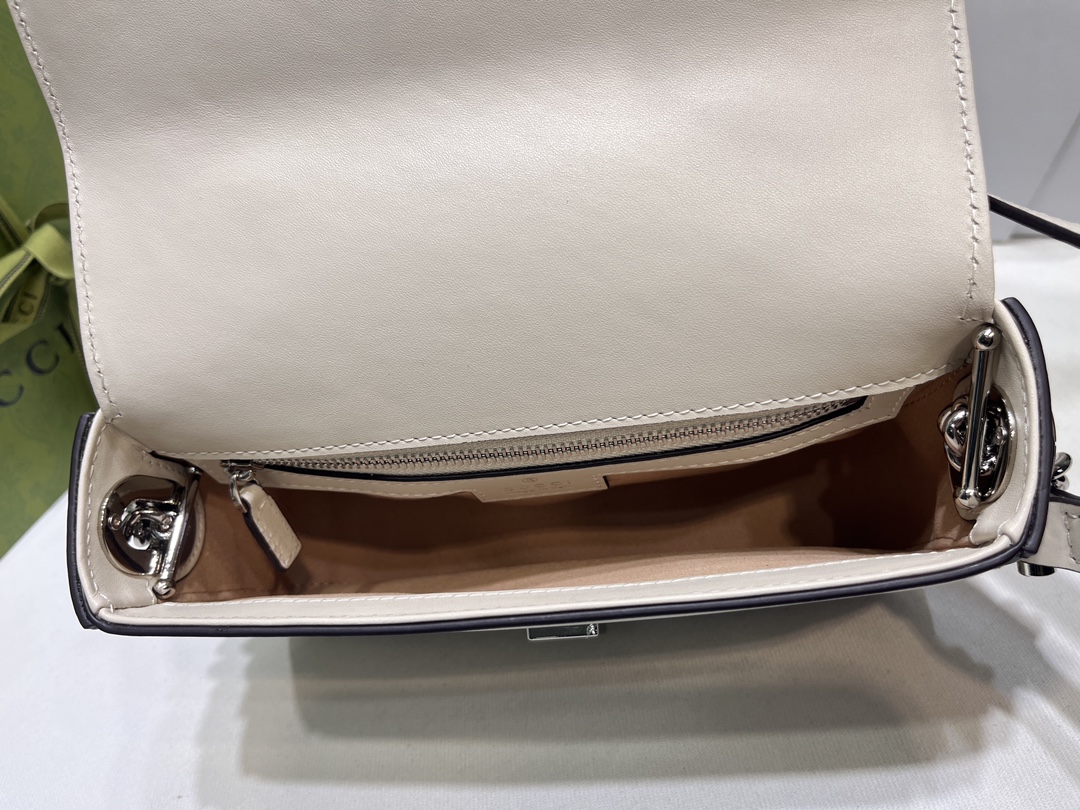 Gucci Petite GG Bag-21x 10x 5CM