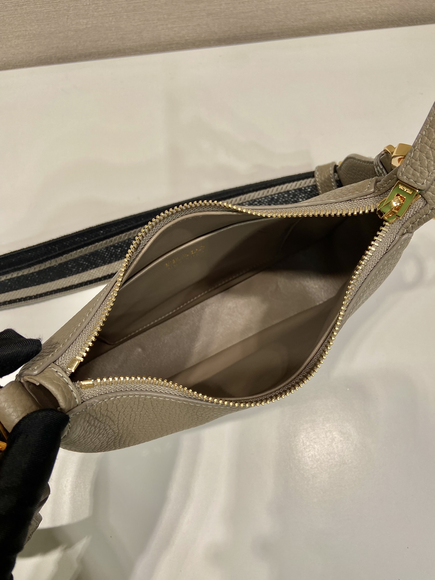 Prada 1BH193 Tote-24*18*6CM