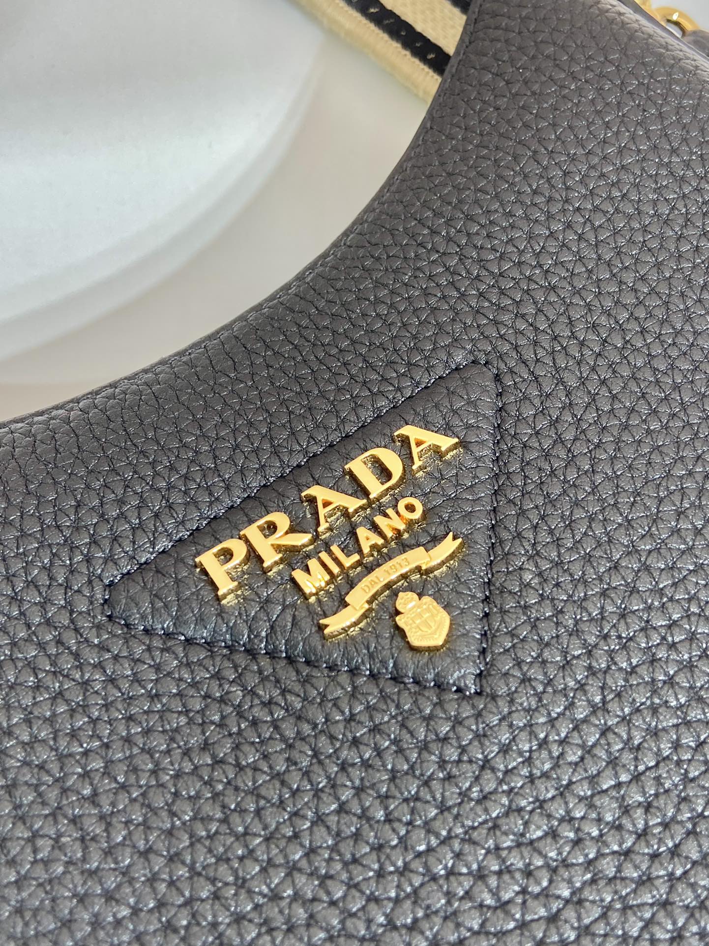 Prada 1BH193 Tote-24*18*6CM