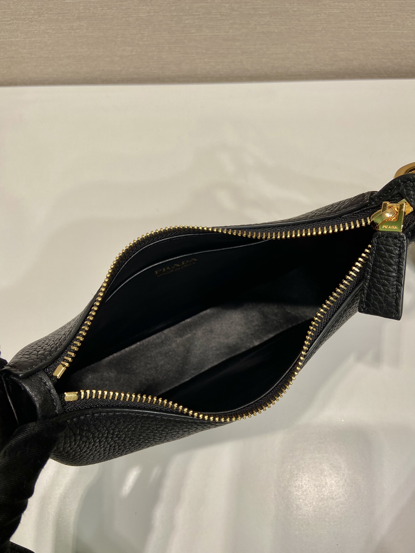 Prada 1BH193 Tote-24*18*6CM