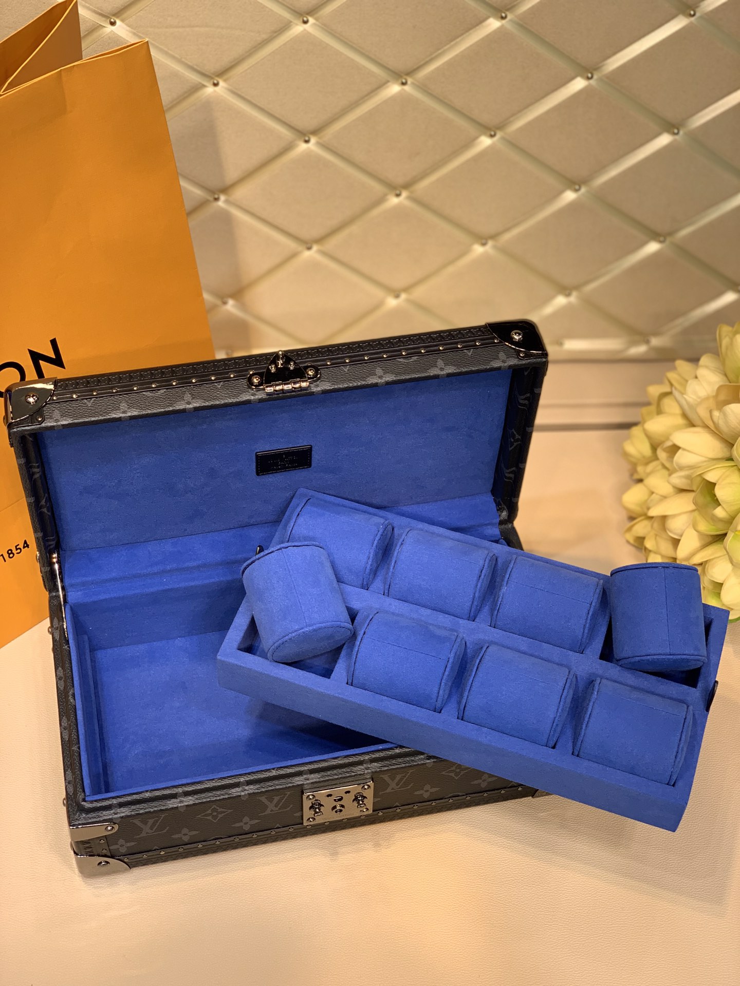 Louis Vuitton Cotteville Travel Box-37*18*1CM
