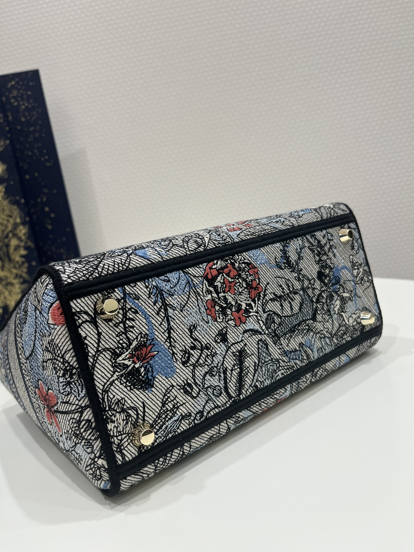 Lady Diro Handle Bag-24×20×11CM