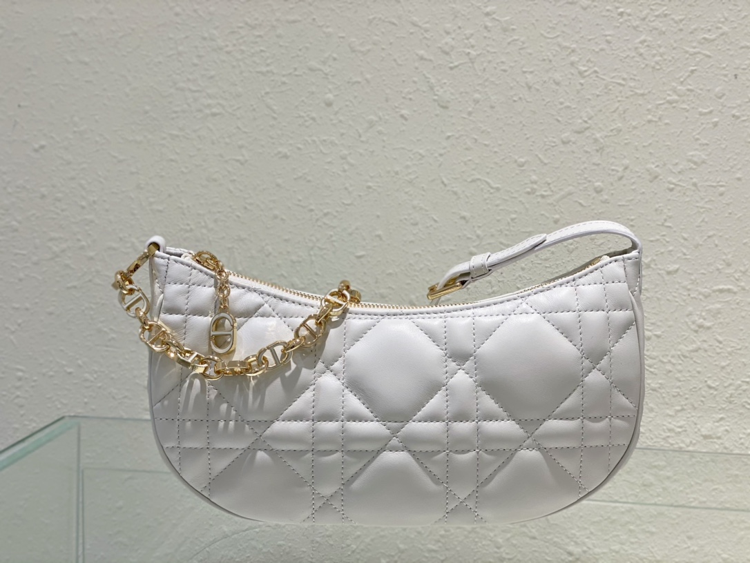 Diro CD Lounge Bag-26 x 15 x 5.5CM