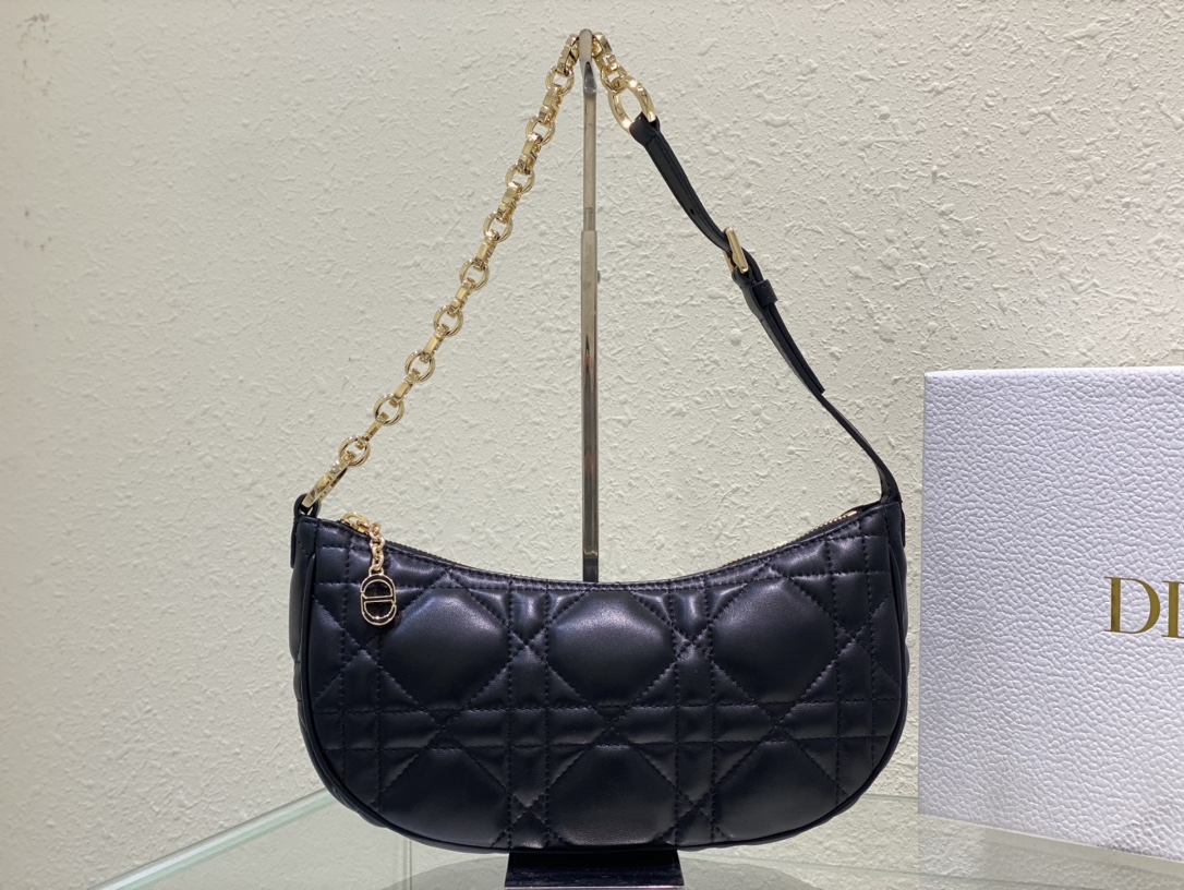 Diro CD Lounge Bag-26 x 15 x 5.5CM