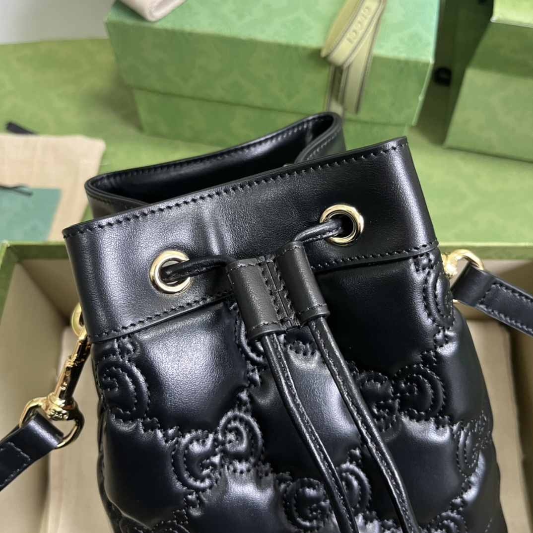Gucci GG Matelassé Bucket Bag-17*20*10CM