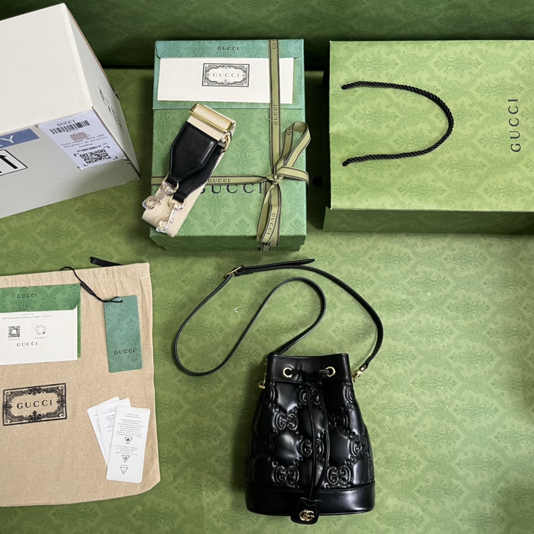 Gucci GG Matelassé Bucket Bag-17*20*10CM