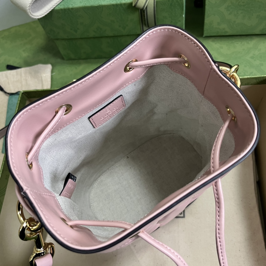 Gucci GG Matelassé Bucket Bag-17*20*10CM