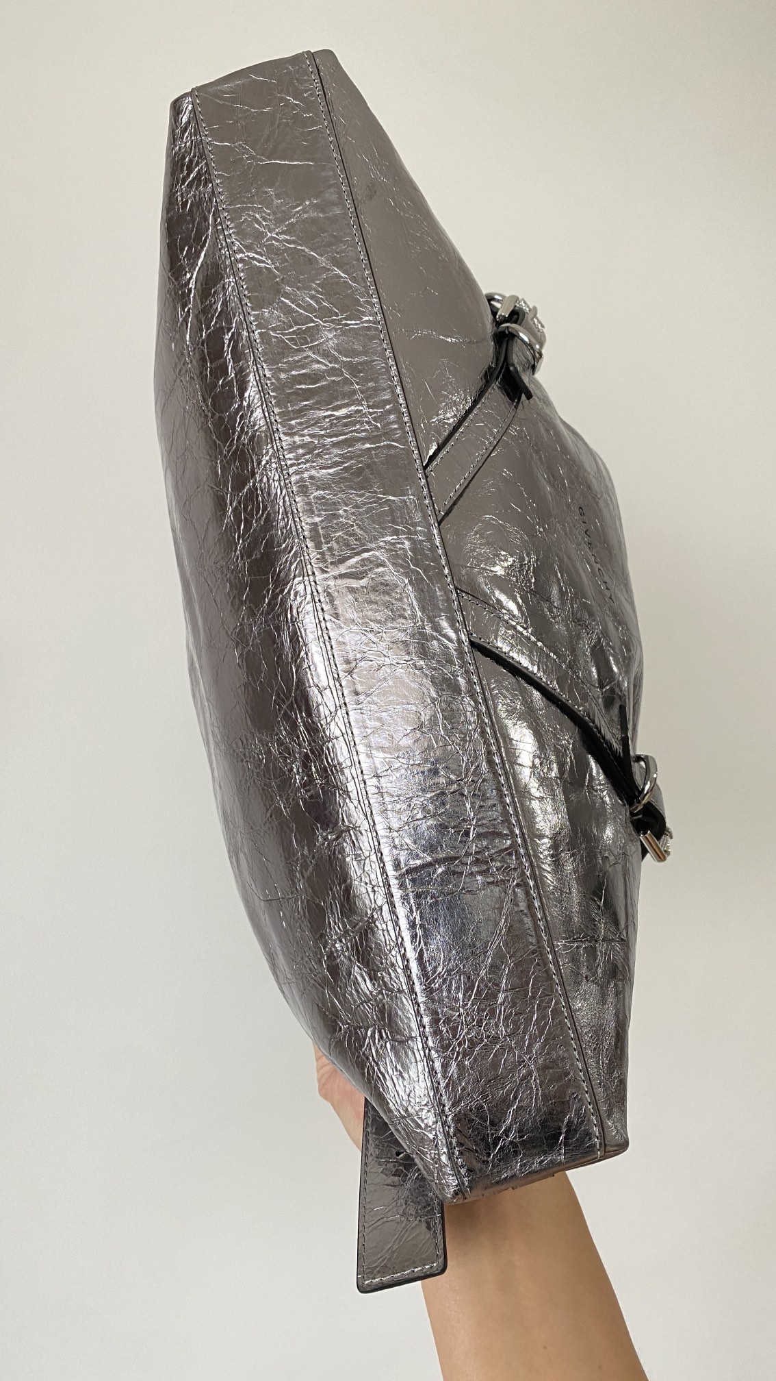 Gienvchy Voyou Tote-40*27*6.5CM