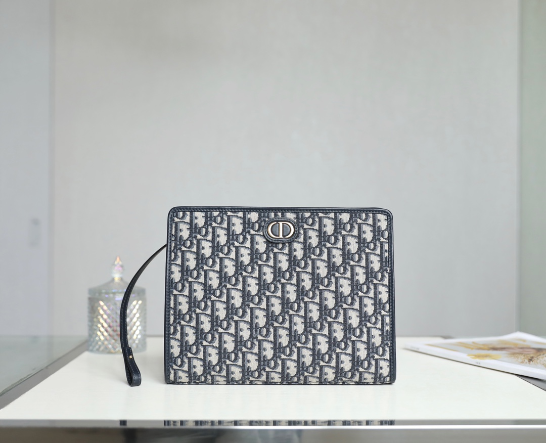Diro Pouch- 26×19.5×7CM