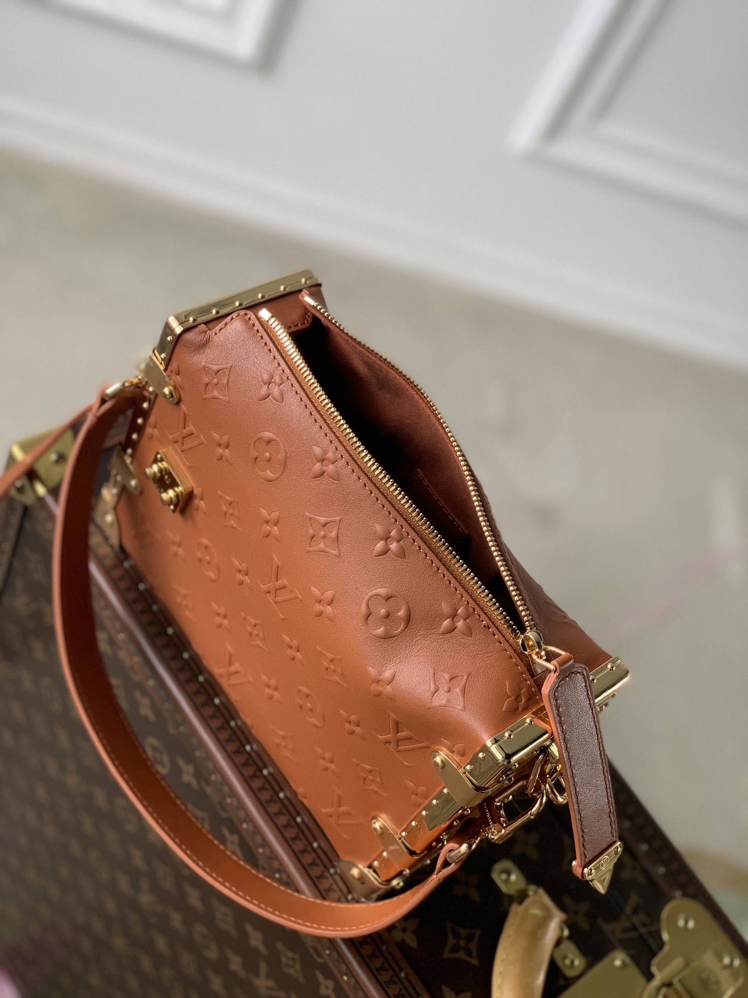 Louis Vuitton Petite Malle Handbags-M46358-21 x 14 x 6CM Louis Vuitton Petite Malle Handbags-M46358-21 x 14 x 6CM