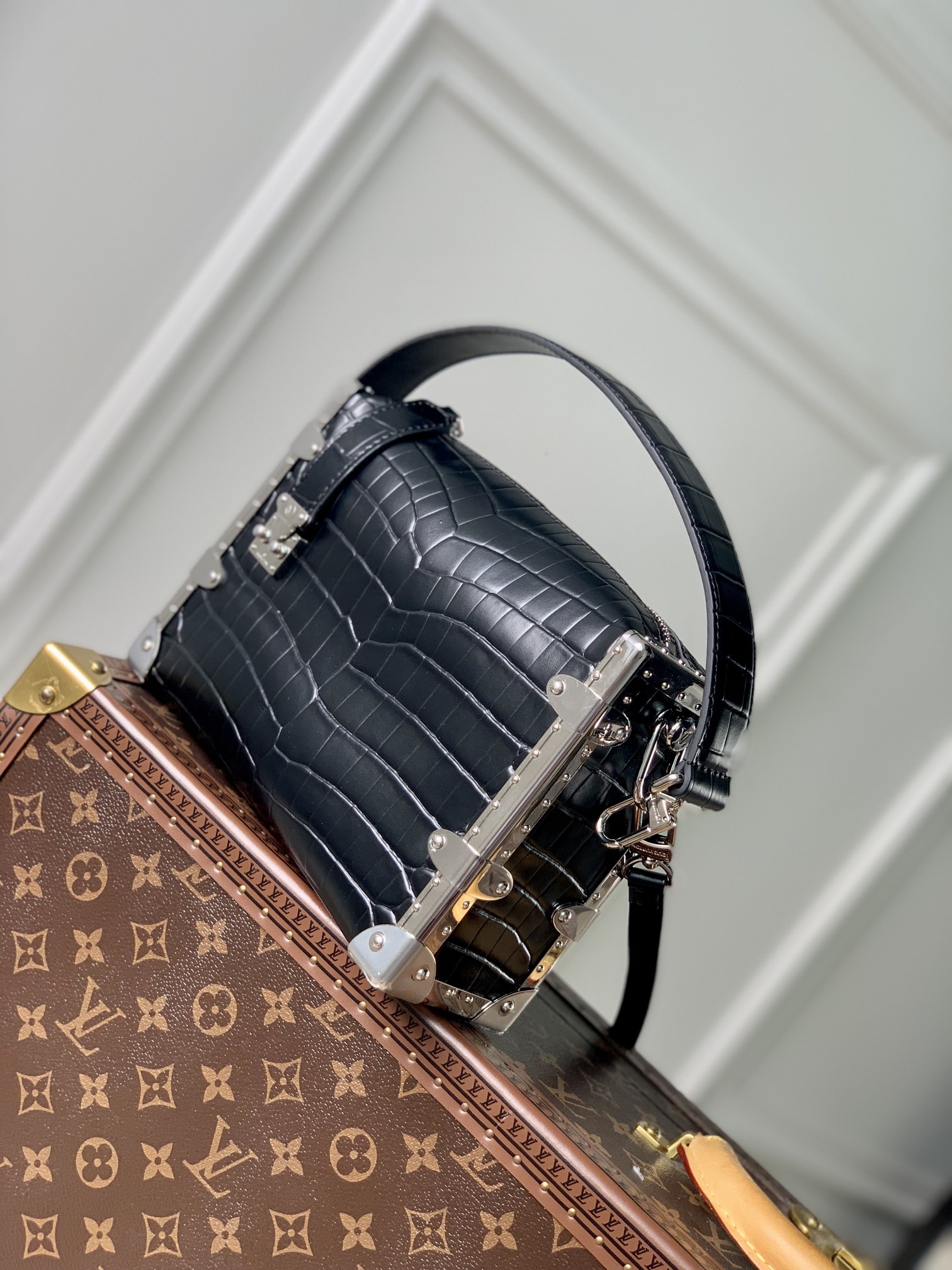 Louis Vuitton Petite Malle Handbags-M46358-21 x 14 x 6CM