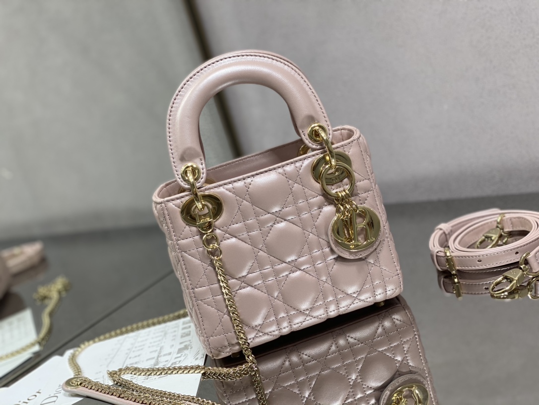 Lady Diro Mini-17*15*8CM