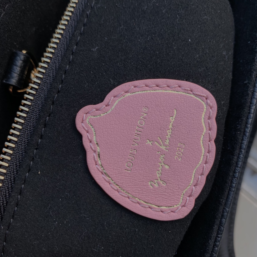 Louis Vuitton Onthego Handbag- M21732-25*19*11.5 CM