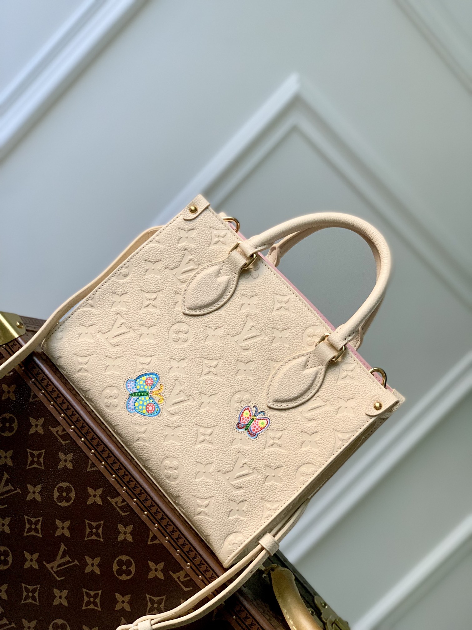 Louis Vuitton Onthego Handbag- M21732-25*19*11.5 CM