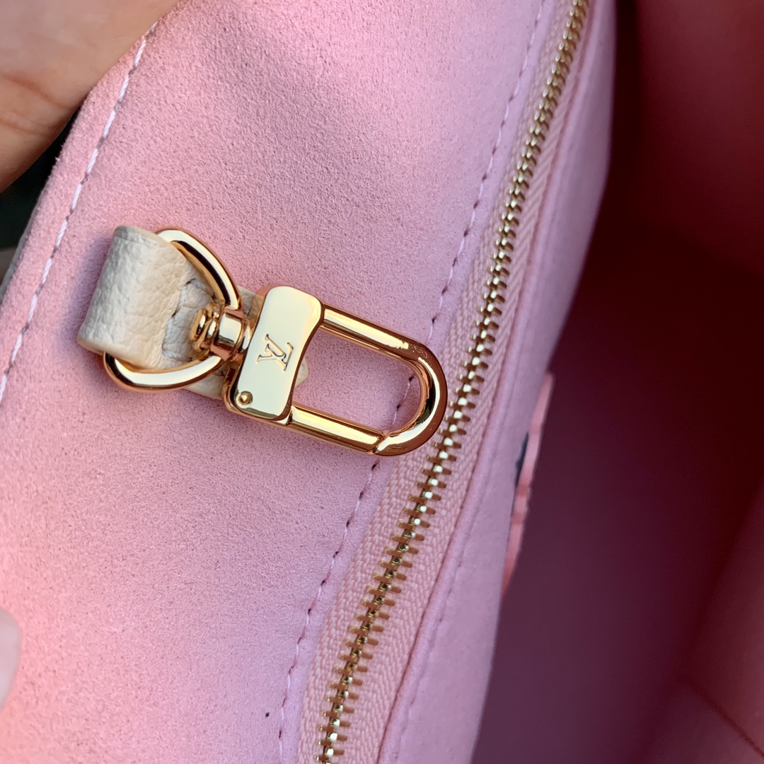 Louis Vuitton Onthego Handbag- M21732-25*19*11.5 CM