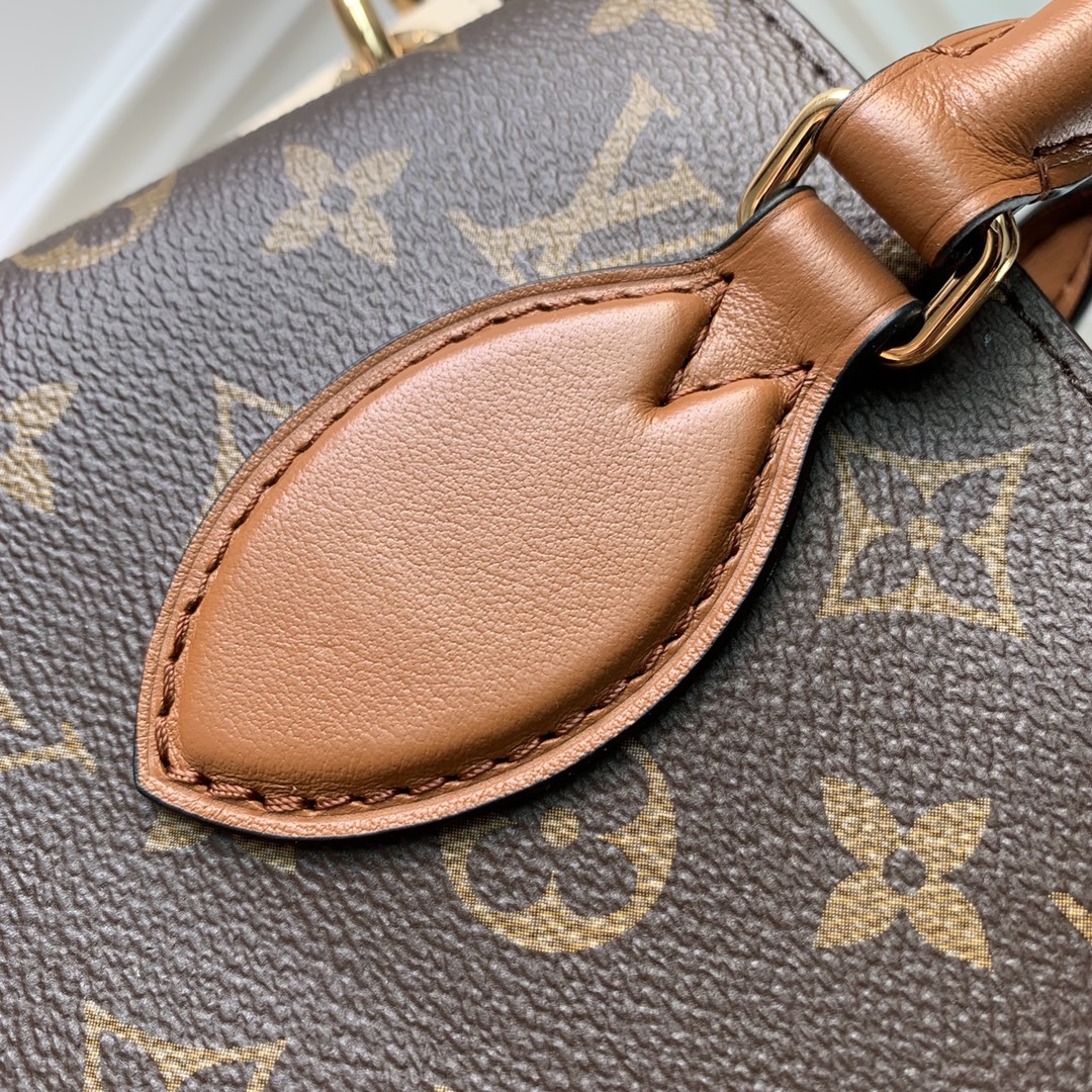 Louis Vuitton Opéra BB Handbag-26.0 x 18.0 x 15CM Louis Vuitton Opéra BB Handbag-26.0 x 18.0 x 15CM