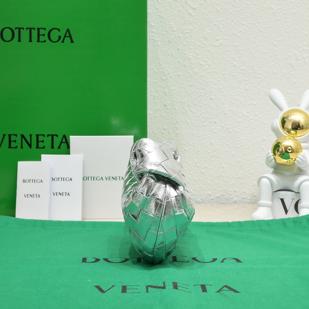 Bottega Veneta Jodie Hobo-17*16*6.5CM