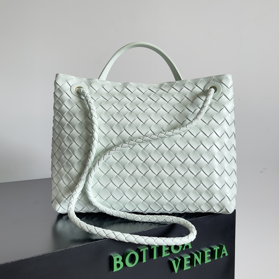 Bottega Veneta Andiamo-32*24*12CM