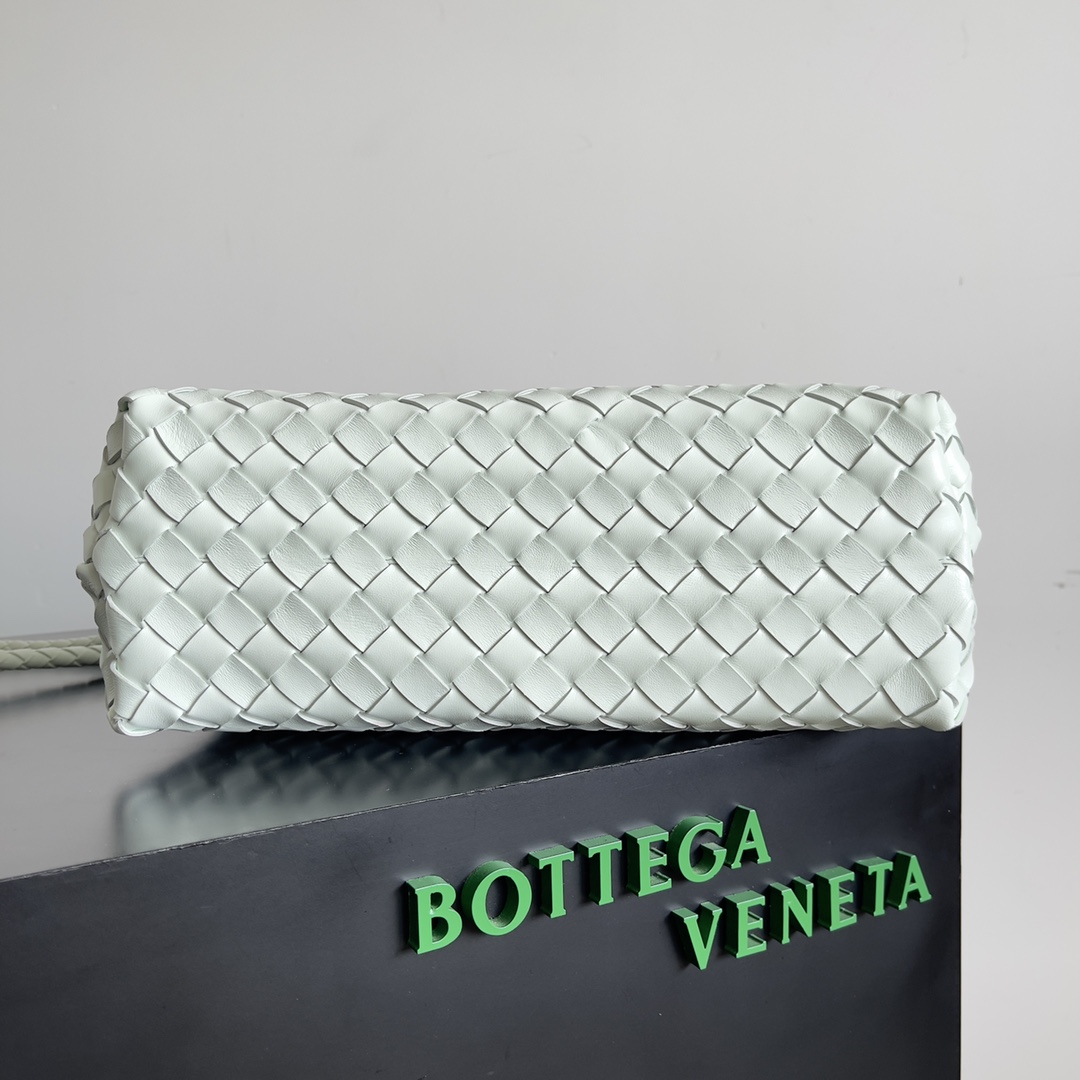 Bottega Veneta Andiamo-32*24*12CM