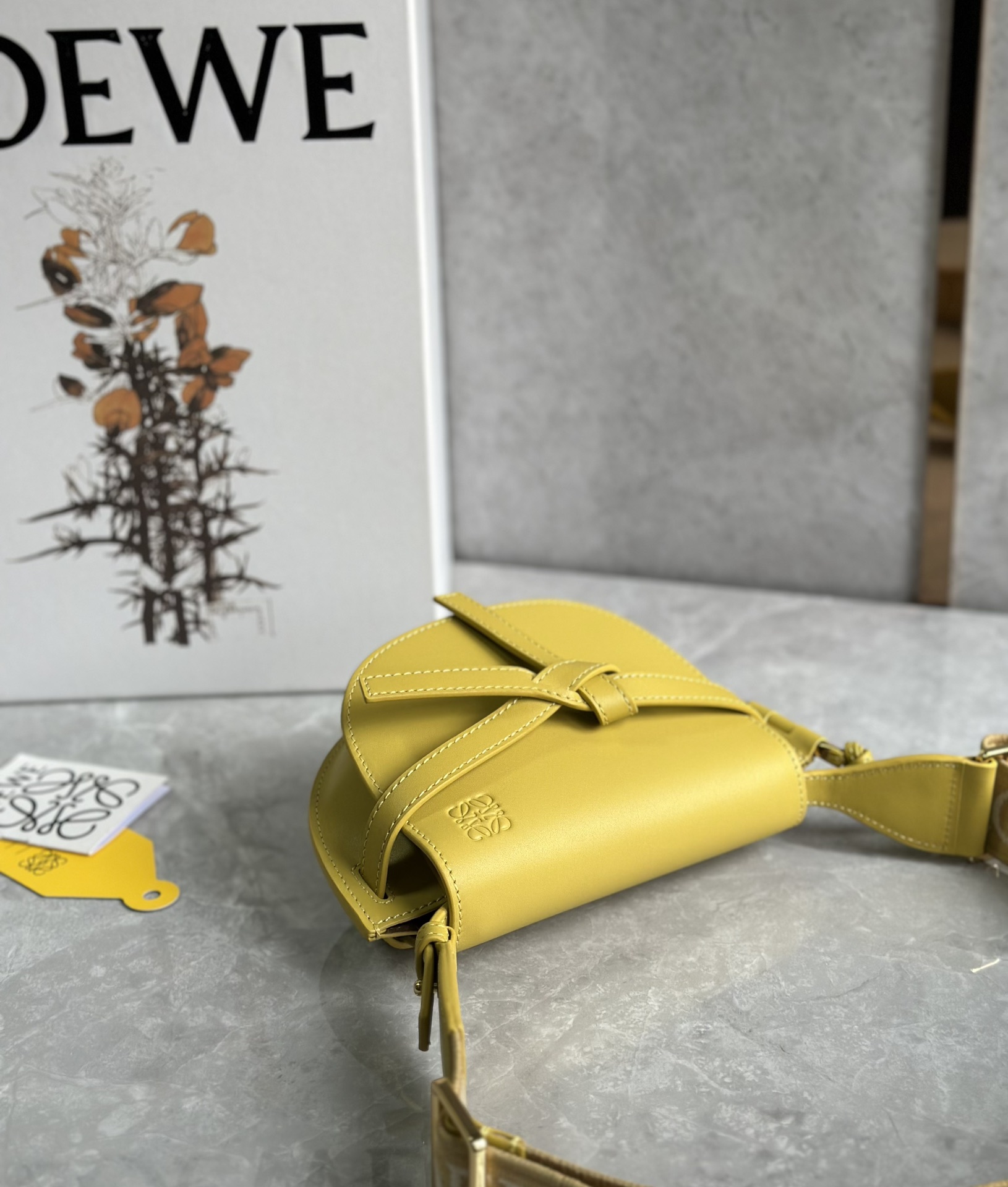 Lowee Mini Gate Dual Bag-21*12.5*9CM