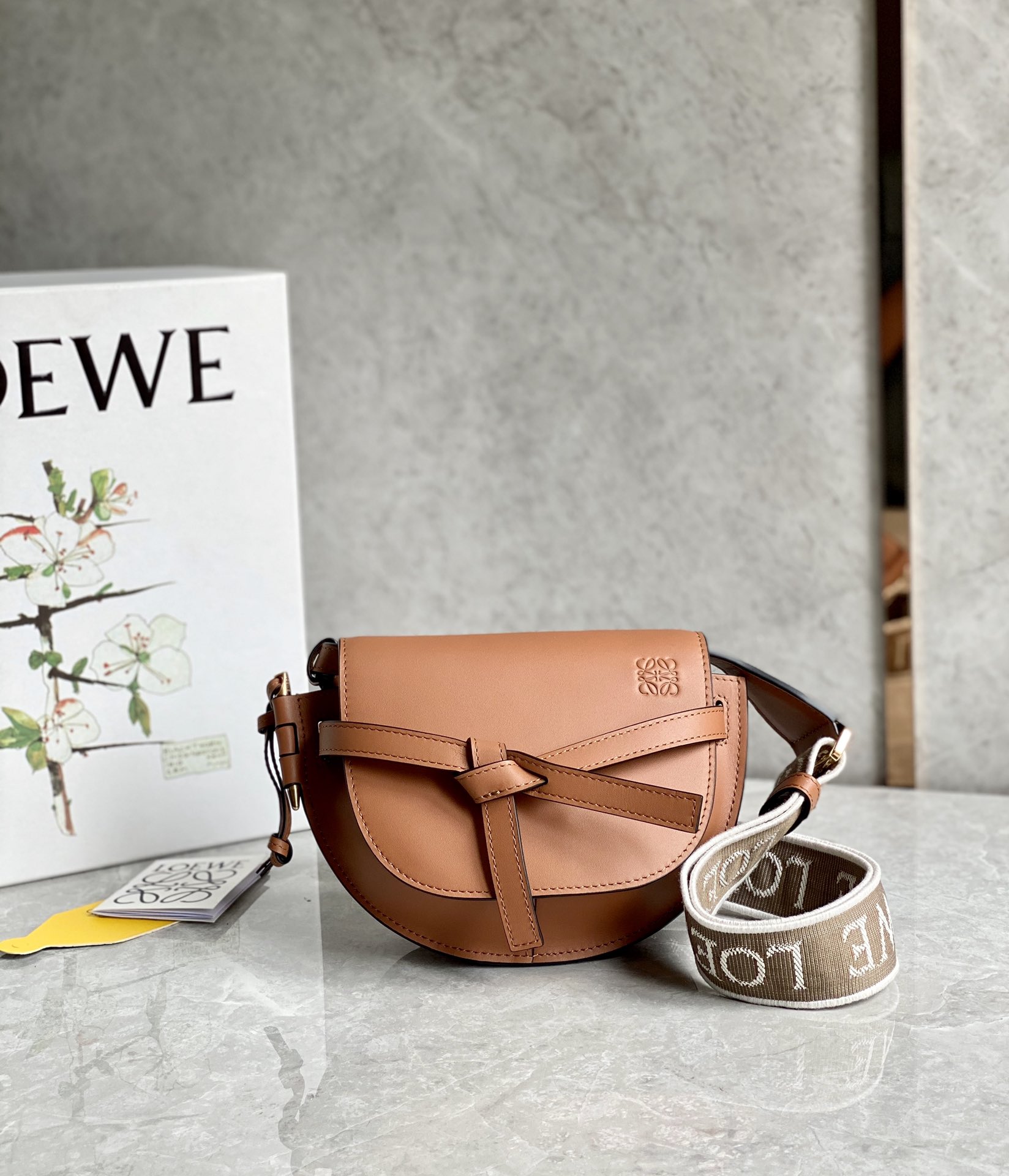 Lowee Mini Gate Dual Bag-21*12.5*9CM
