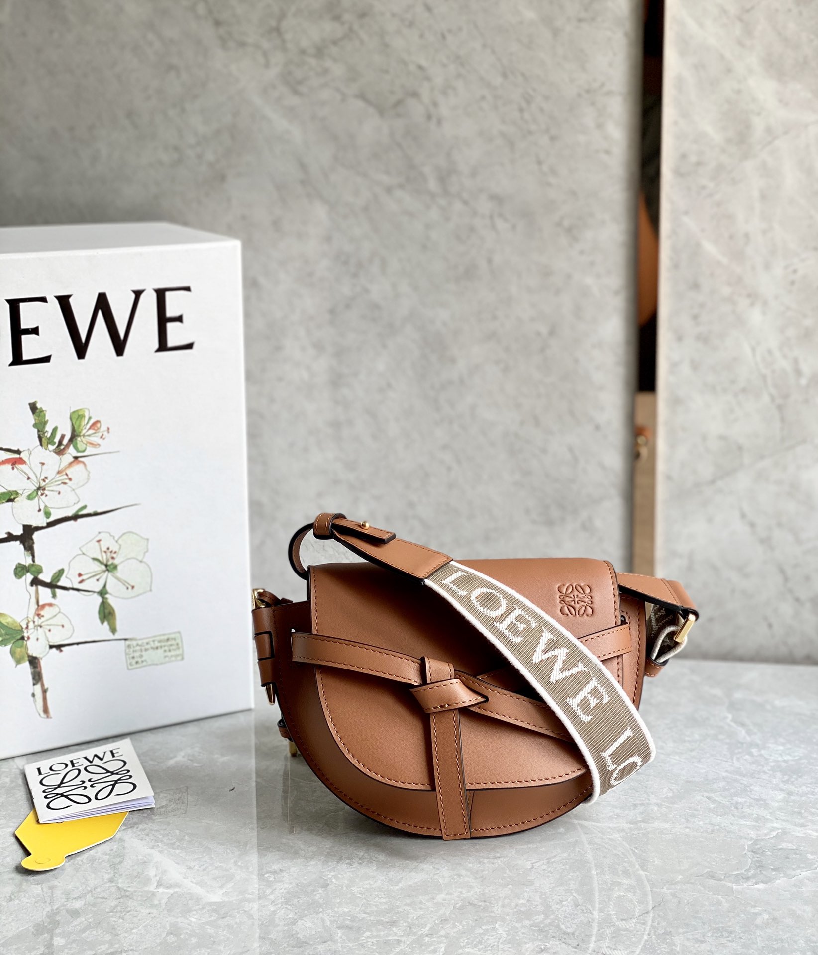 Lowee Mini Gate Dual Bag-21*12.5*9CM