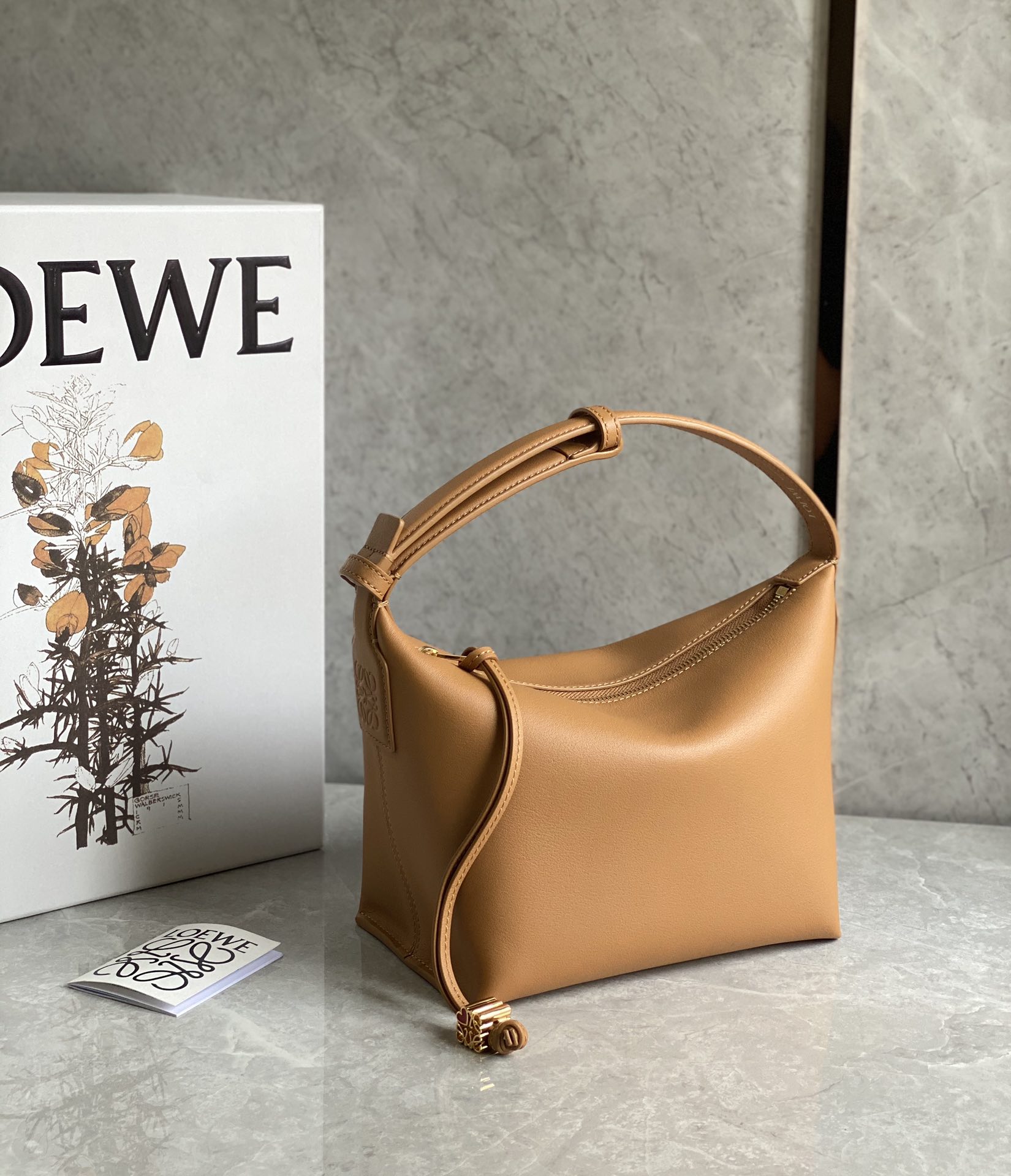 Lowee Cubi Bag-20.5×17×12.5CM Lowee Cubi Bag-20.5×17×12.5CM