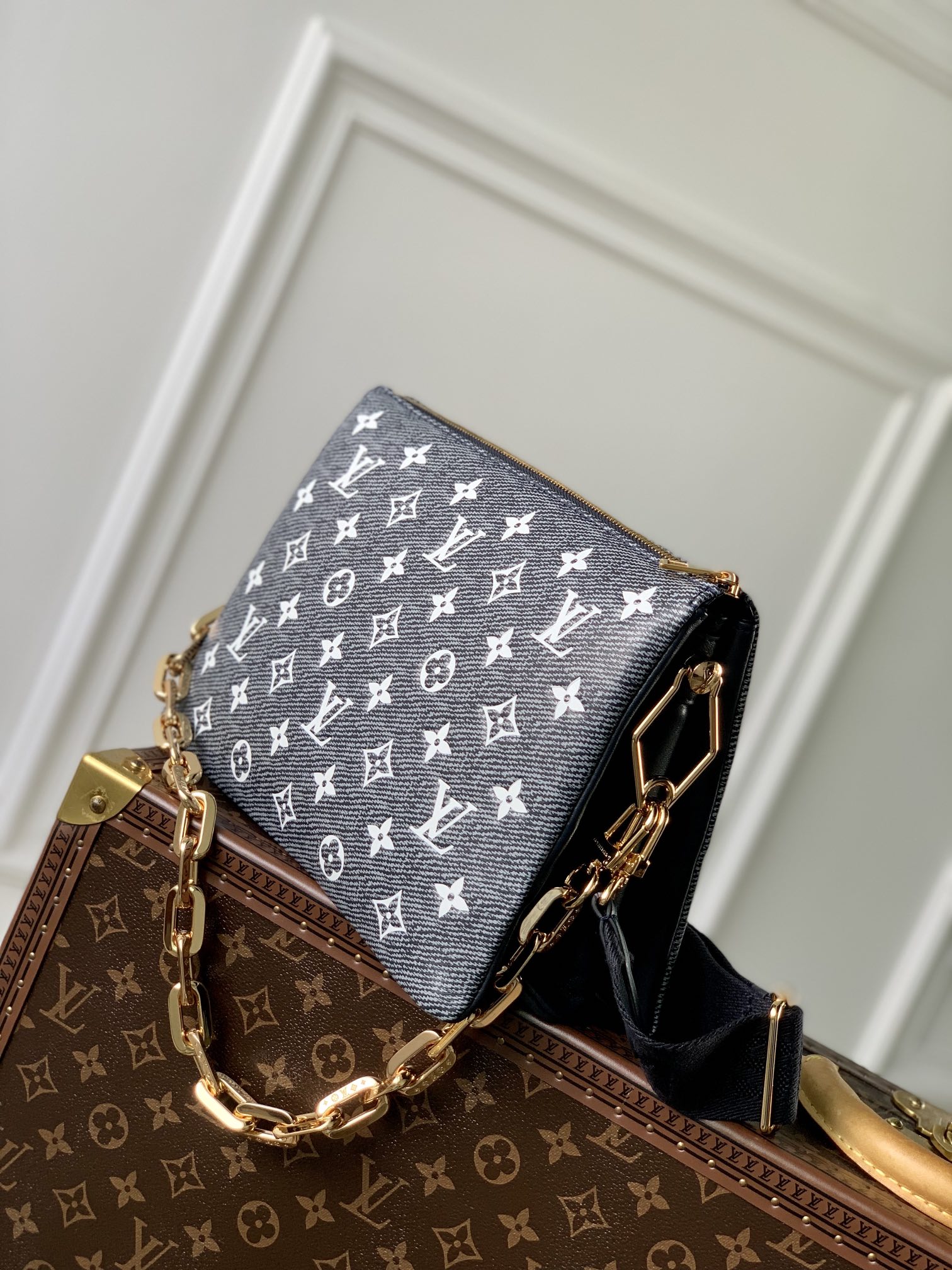 Louis Vuitton Coussin Handbags-26*20*12CM