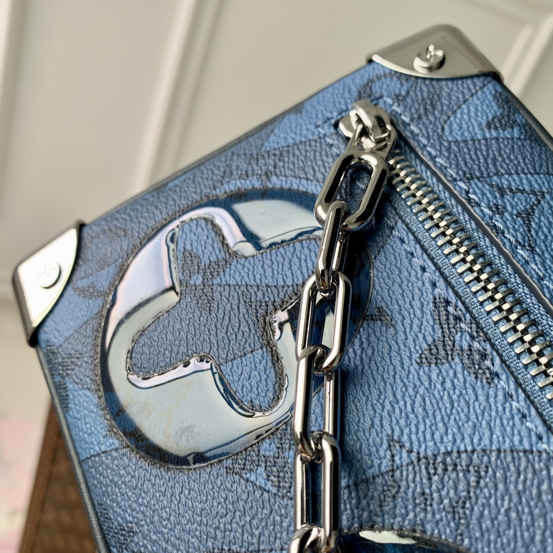 Louis Vuitton Mini Soft Trunk-M22588-18*13*8M Louis Vuitton Mini Soft Trunk-M22588-18*13*8M