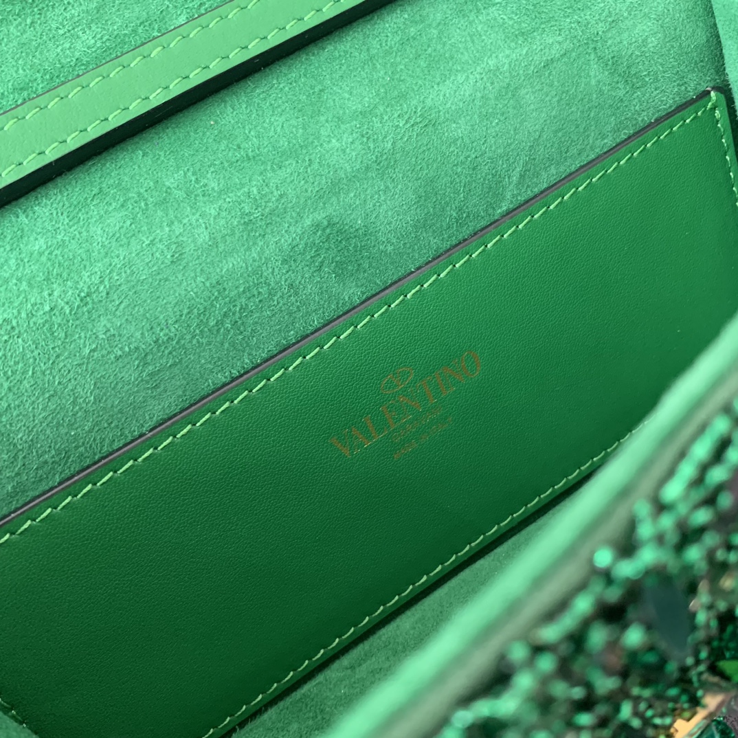 Valentino Garavani Mini Loc-19✖️10.5✖️5CM