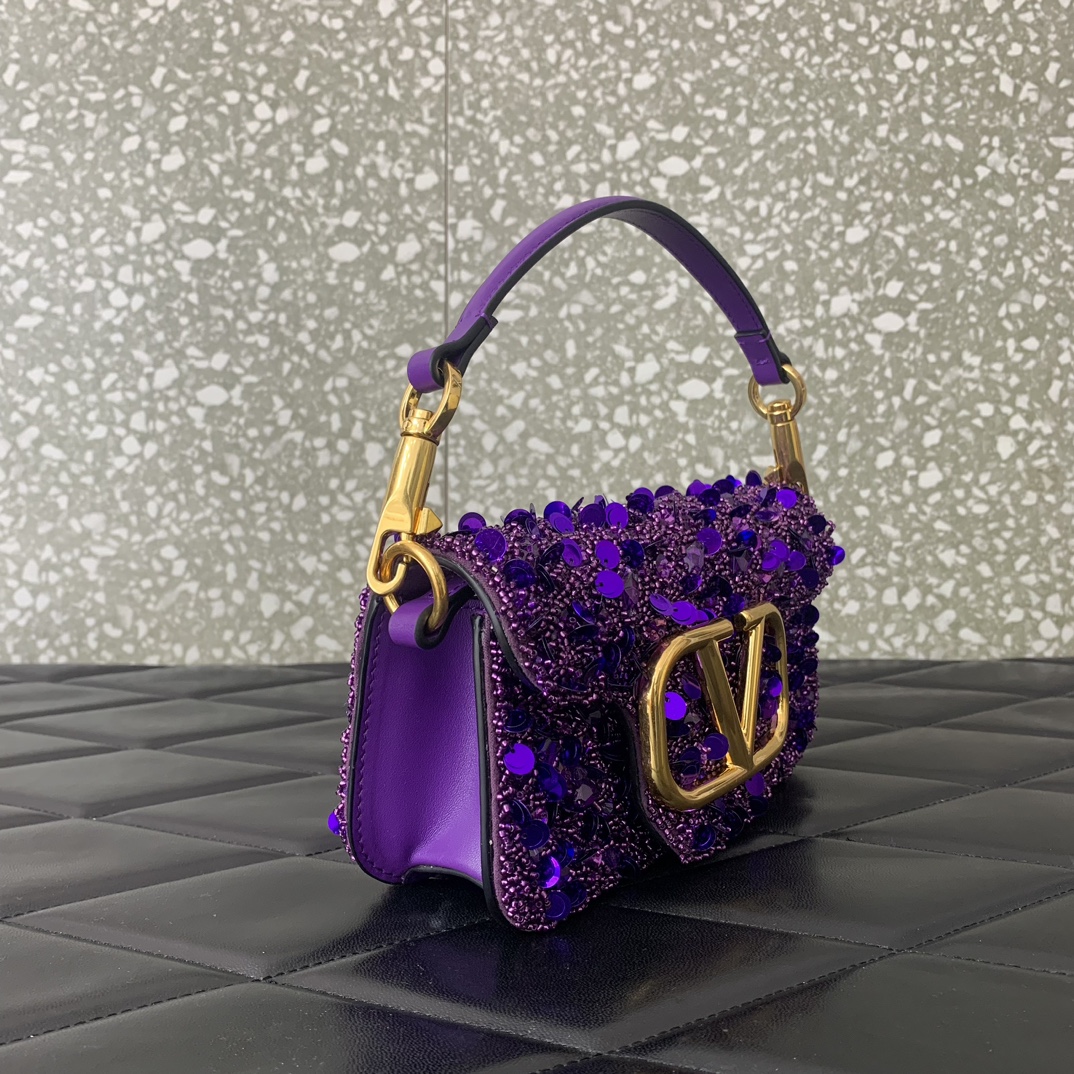 Valentino Garavani Mini Loc-19✖️10.5✖️5CM