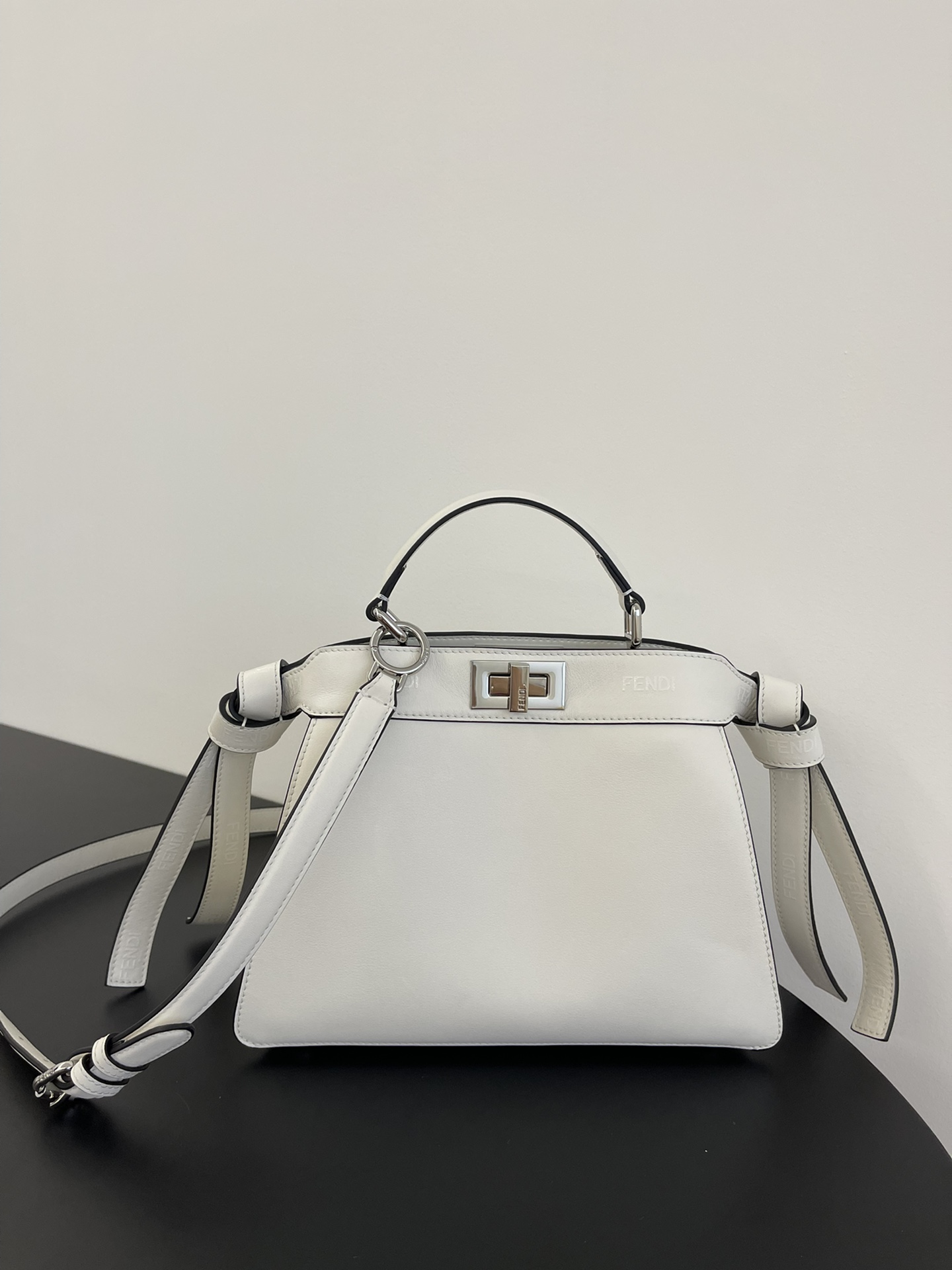Fendi Peekaboo-27x21x9.5CM