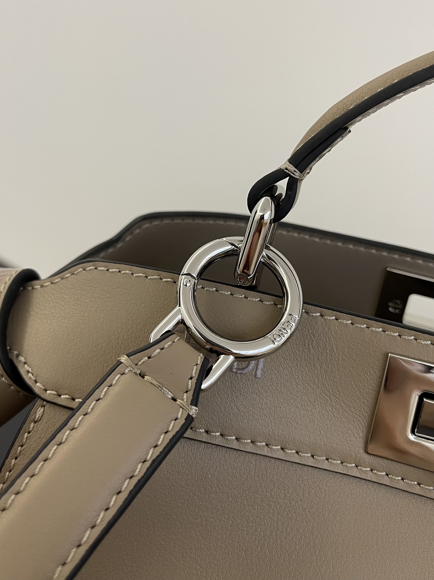 Fendi Peekaboo-27x21x9.5CM
