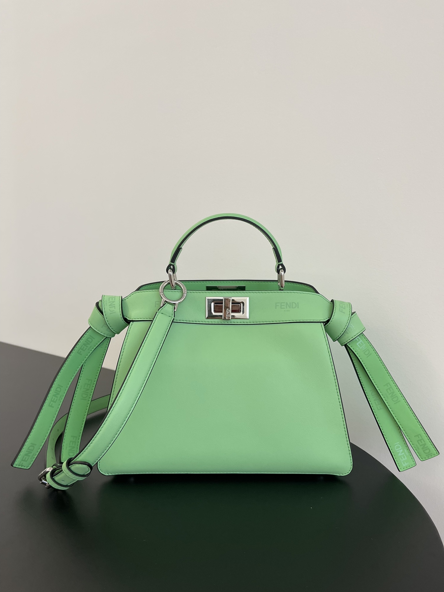 Fendi Peekaboo-27x21x9.5CM