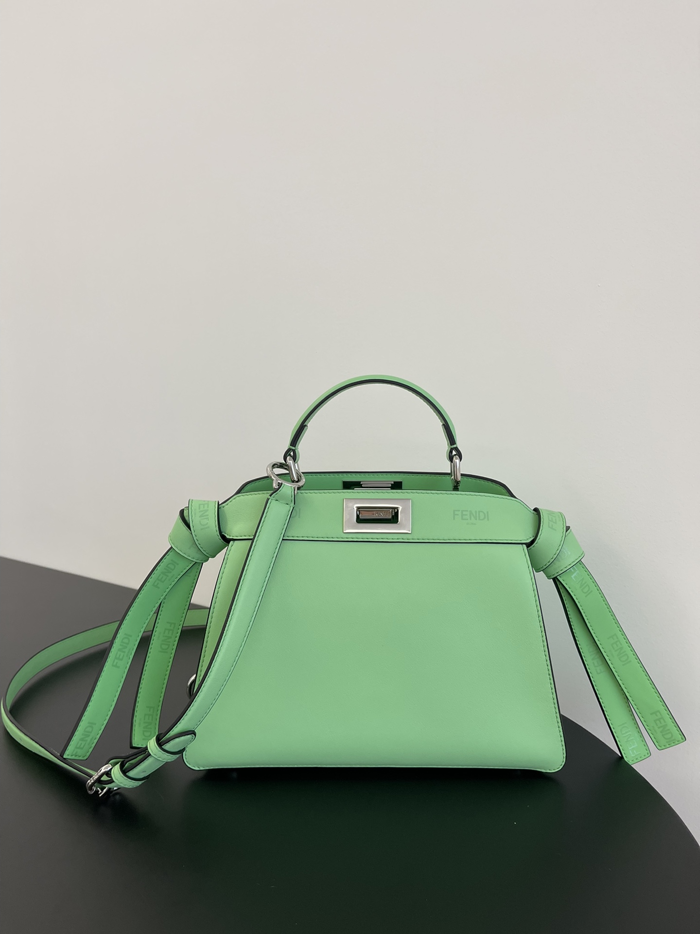 Fendi Peekaboo-27x21x9.5CM