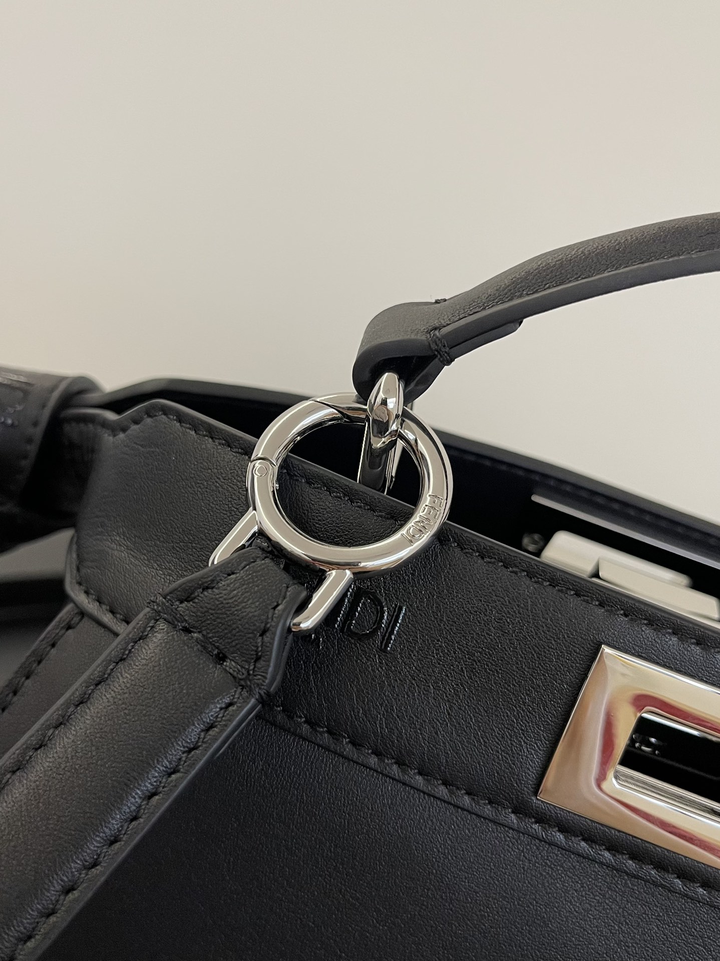 Fendi Peekaboo-27x21x9.5CM
