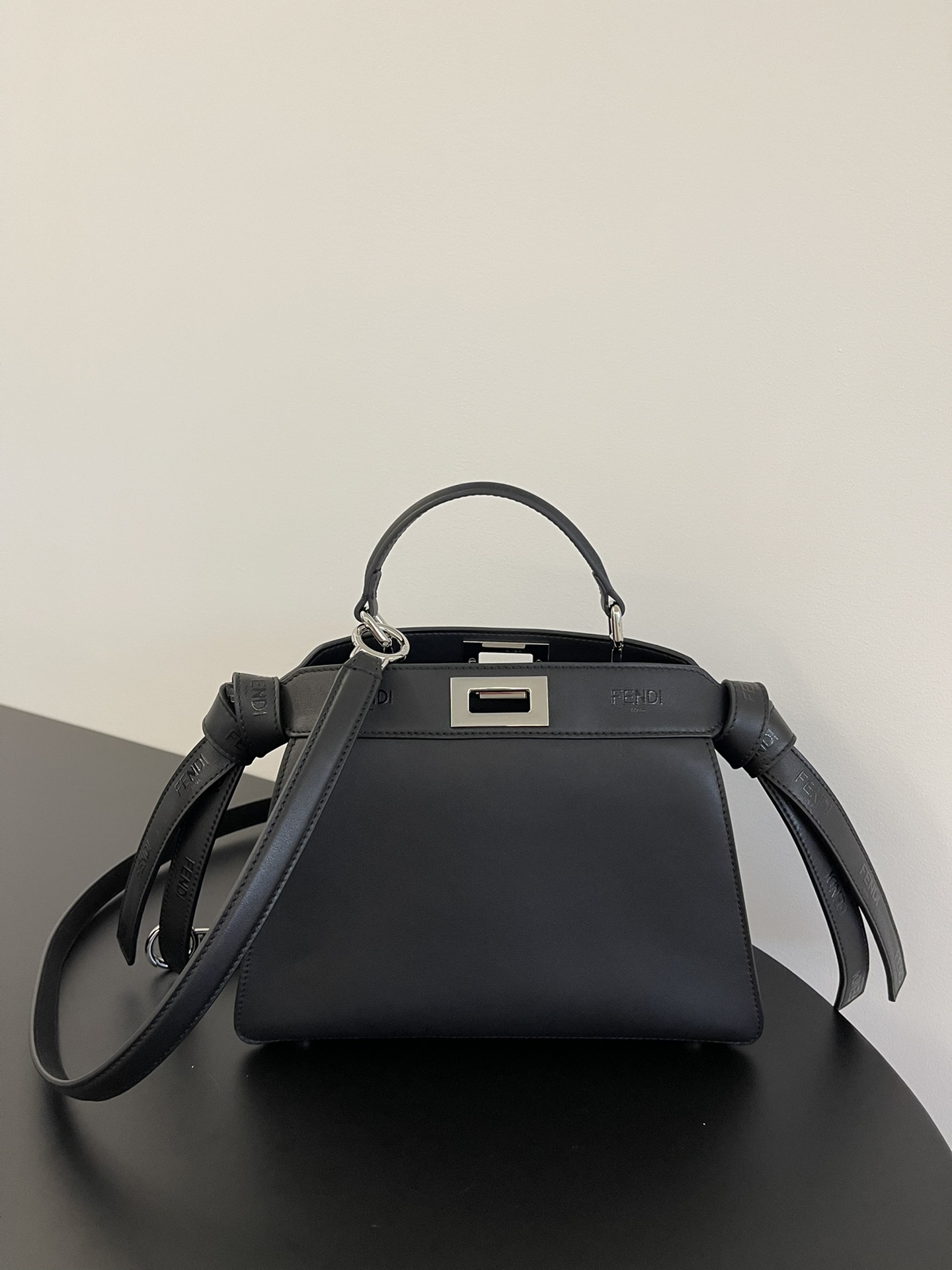 Fendi Peekaboo-27x21x9.5CM