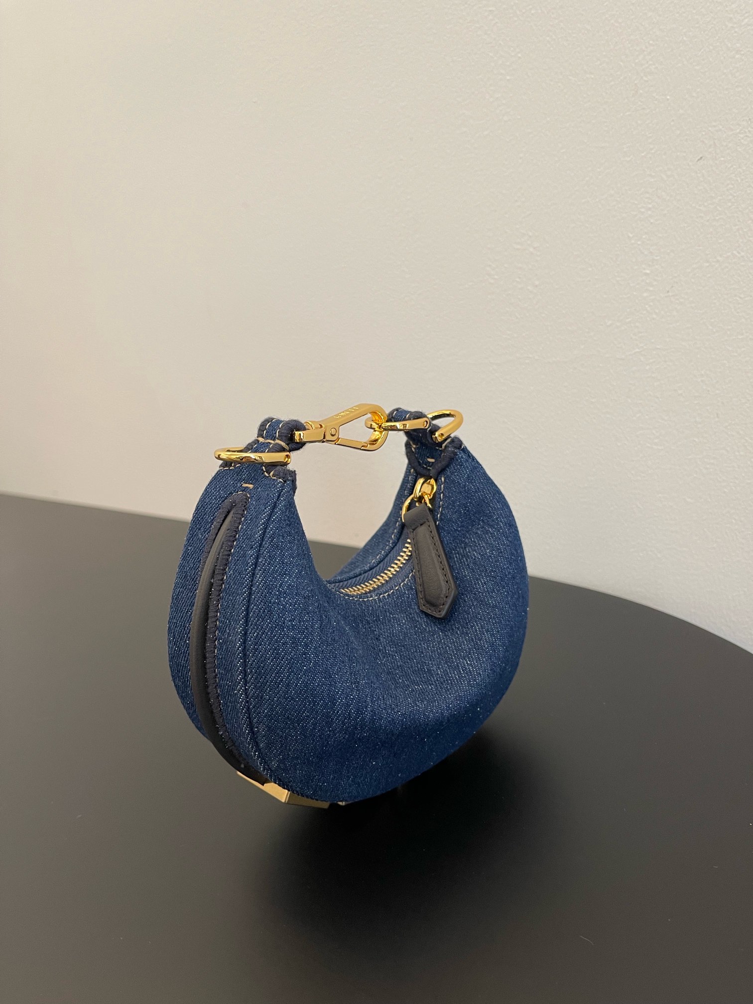 Fendi Praphy-16.5x14x5CM