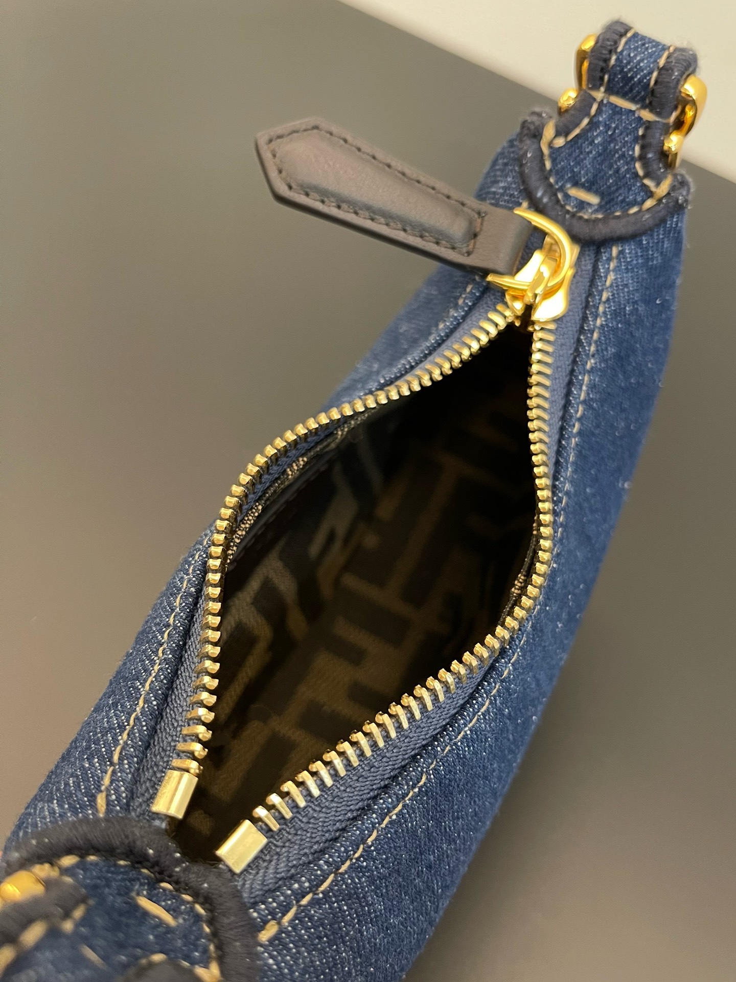 Fendi Praphy-16.5x14x5CM