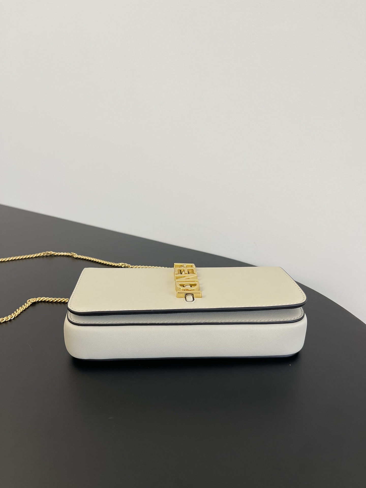 Fendi Wallet On Chain Bag-22x5x11CM