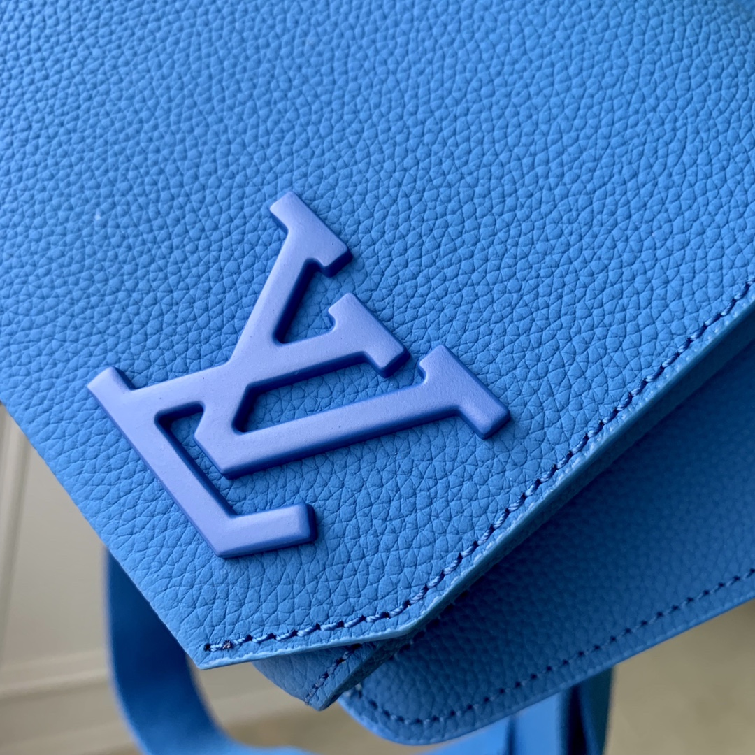 Louis Vuitton Takeoff Handbags-30*16*3CM