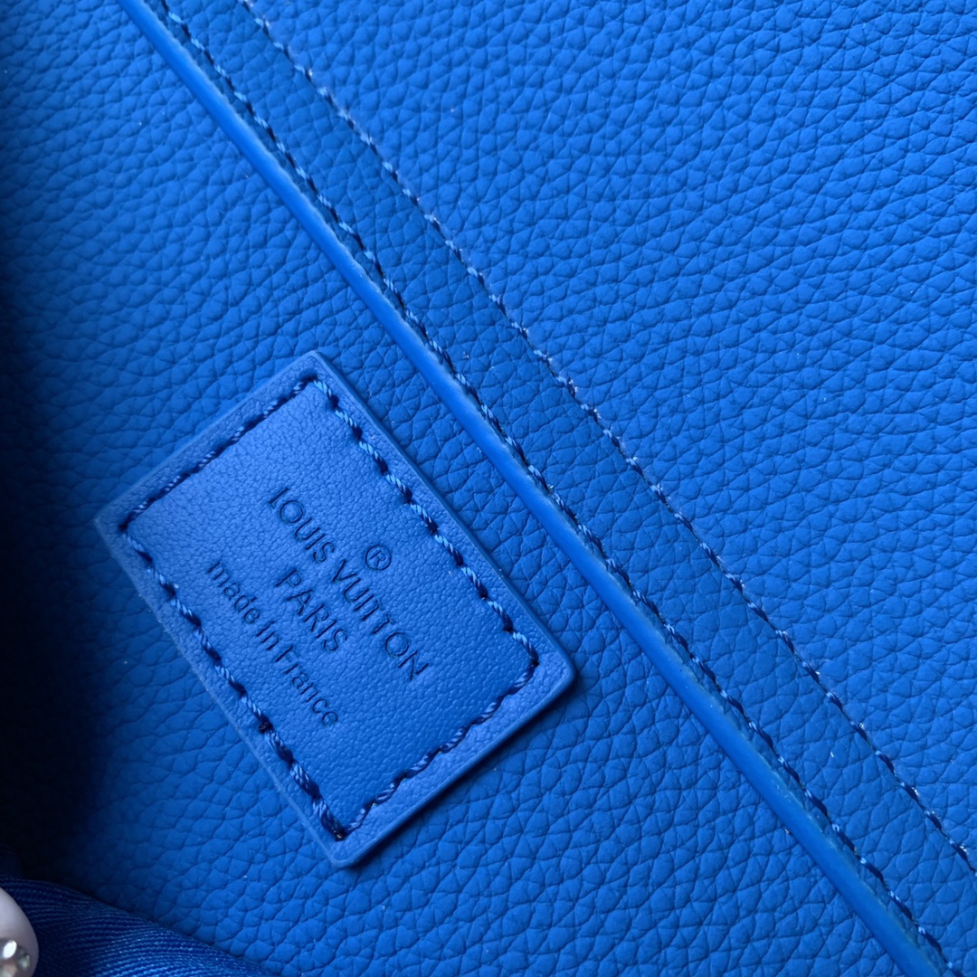 Louis Vuitton Takeoff Handbags-30*16*3CM