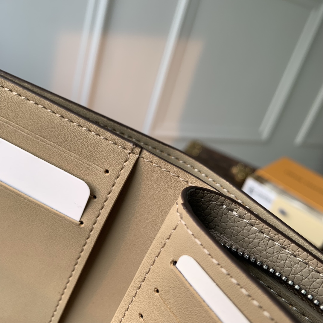 Louis Vuitton Wallet-M80817-11×8.5×3.5CM