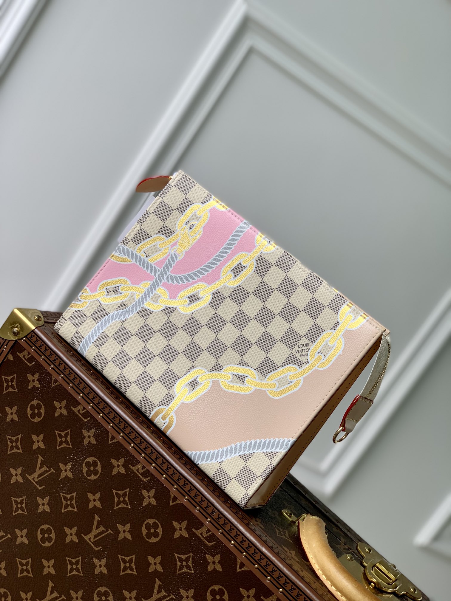 Louis Vuitton Toiletry Pouch On Chain-25 x 20 x 5.5CM