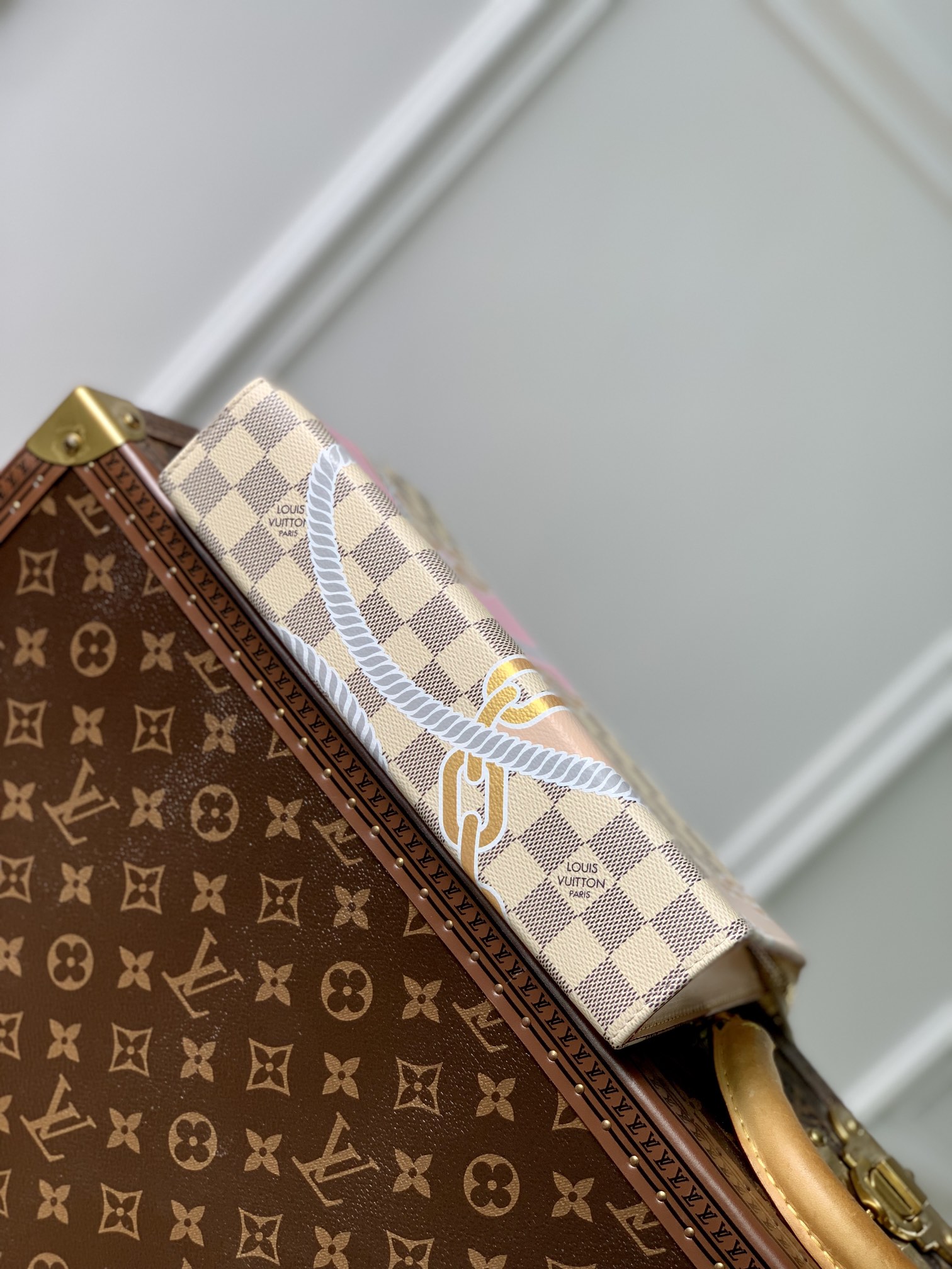 Louis Vuitton Toiletry Pouch On Chain-25 x 20 x 5.5CM