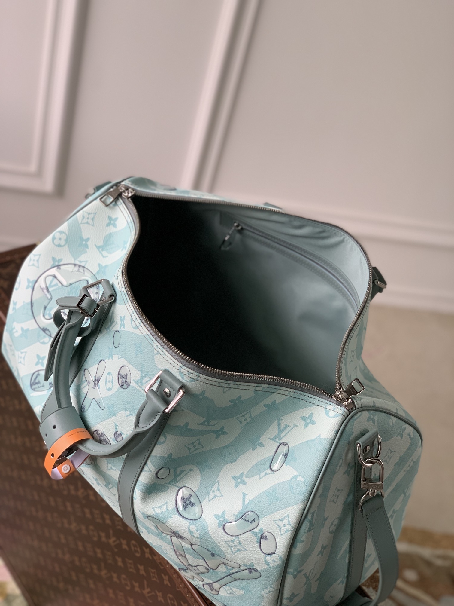Louis Vuitton Keepall BANDOULIÈRE 50-M22570-50 x 29 x 23CM