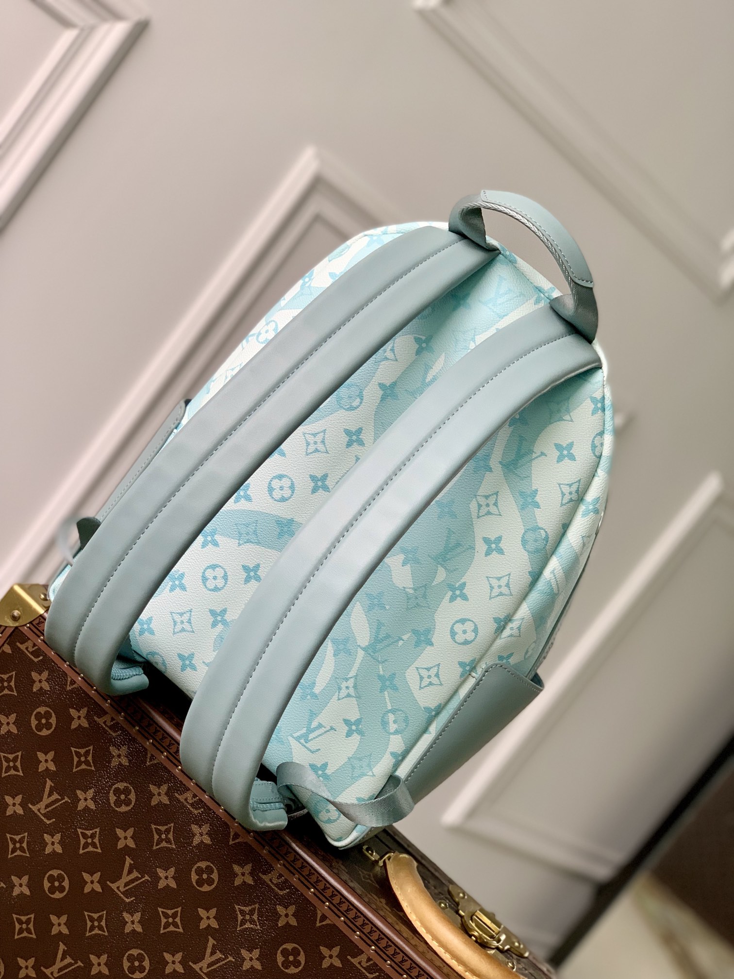 Louis Vuitton Discovery Backpsck-29.0 x 38.0 x 20CM